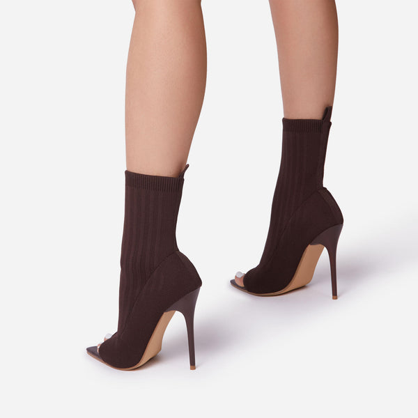 Brown_2_25727d48-6f7b-43d1-8df7-34c256acbb0b_grande